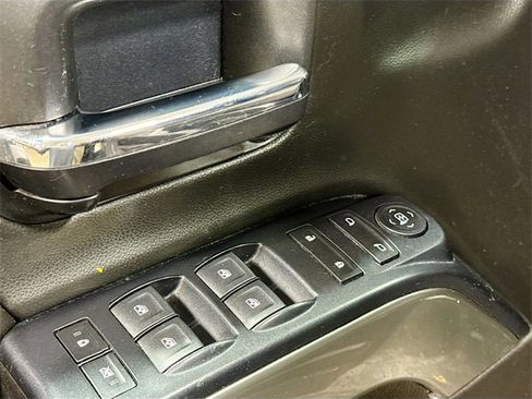 Used 2018 Chevrolet Silverado 1500 LT image 14