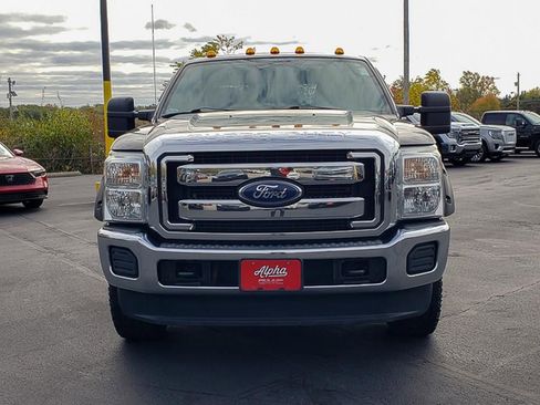 Used 2016 Ford F250 XL w/ XL Appearance Package image 2
