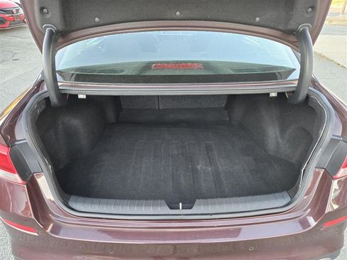 Used 2019 Kia Optima LX image 12