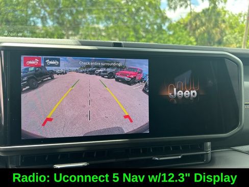 Certified 2025 Jeep Wrangler Unlimited Sahara AWD/4WD image 16