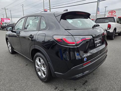 Used 2025 Honda HR-V LX image 7