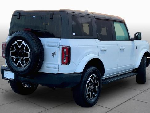 Used 2024 Ford Bronco Outer Banks AWD/4WD image 13