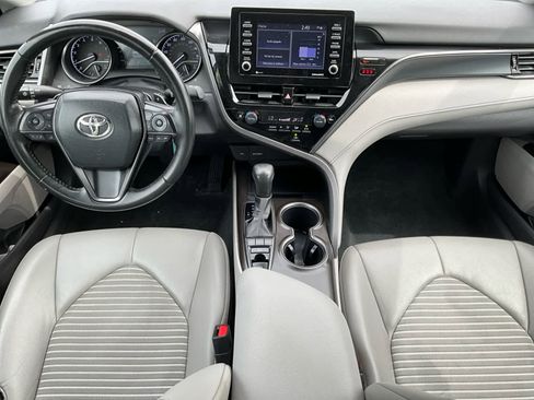 Used 2023 Toyota Camry SE AWD/4WD image 12