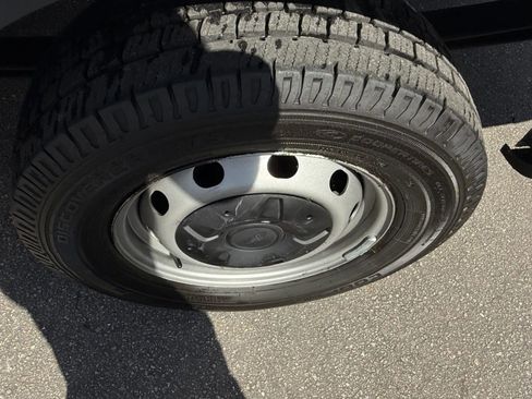 Used 2017 Ford Transit 350 Medium Roof w/Sliding Side Doo image 23