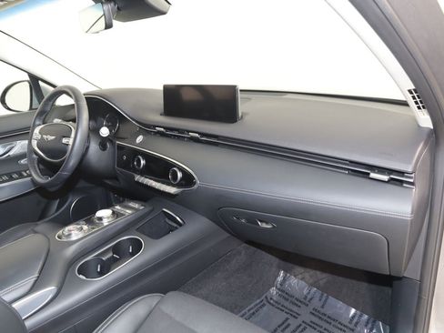 Used 2023 Genesis GV70 2.5T w/ Select Package AWD/4WD image 46
