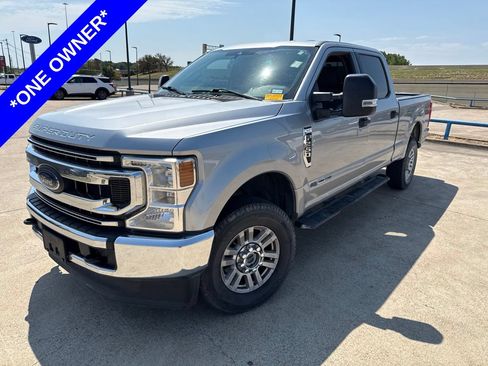 Used 2022 Ford F250 XLT AWD/4WD image 1
