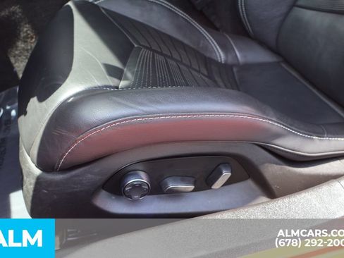 Used 2025 Chevrolet Corvette Stingray Premium Cpe w/ 3LT RWD image 15