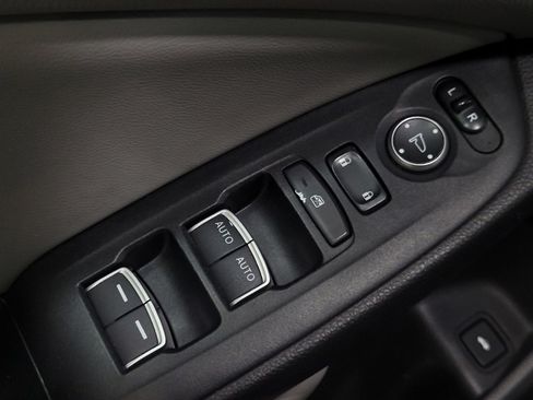 Used 2018 Honda Accord LX image 27