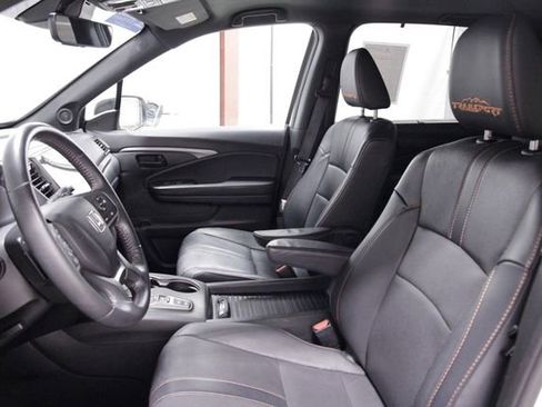 Certified 2022 Honda Passport TrailSport image 14