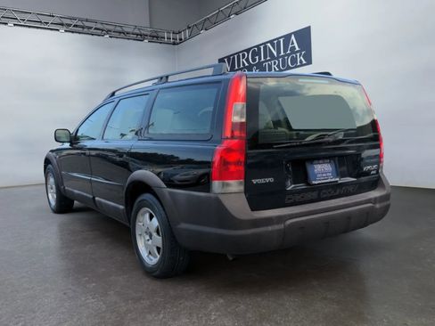Used 2002 Volvo V70 Cross Country image 7