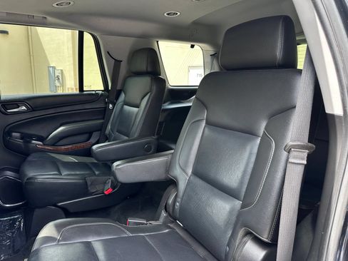 Used 2018 Chevrolet Tahoe Premier AWD/4WD image 9