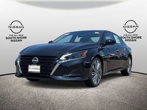 Certified 2025 Nissan Altima 2.5 SL FWD image 4