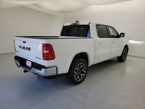 Used 2025 RAM 1500 Laramie AWD/4WD image 5