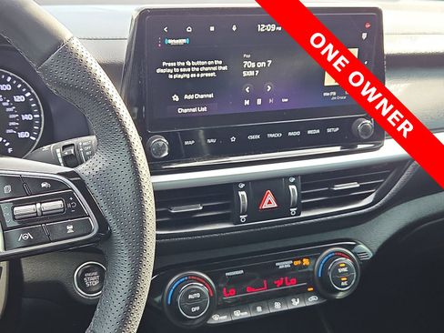 Used 2023 Kia Forte GT-Line w/ GT-Line Technology Package image 16