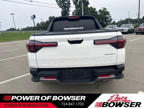 Used 2025 Hyundai Santa Cruz Limited AWD/4WD image 8