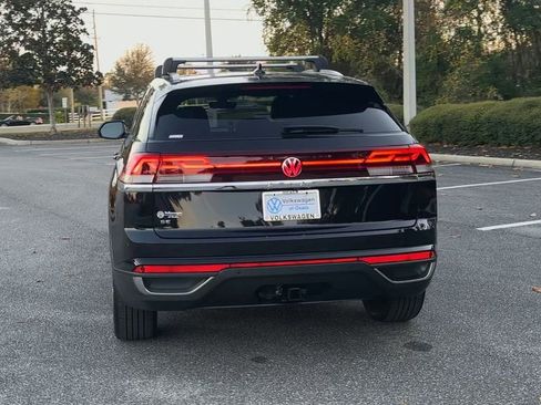 New 2026 Volkswagen Atlas Cross Sport SE image 7
