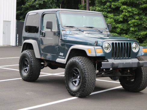 Used 2006 Jeep Wrangler X w/ Tire & Wheel Group (Ecco) AWD/4WD image 9