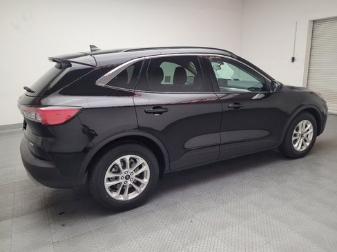 Used 2020 Ford Escape SE image 10