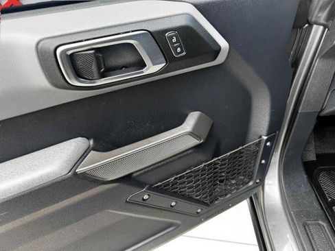 Used 2023 Ford Bronco Black Diamond AWD/4WD image 19