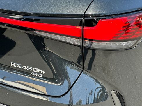 Used 2025 Lexus RX 450h AWD w/ Convenience Package image 34