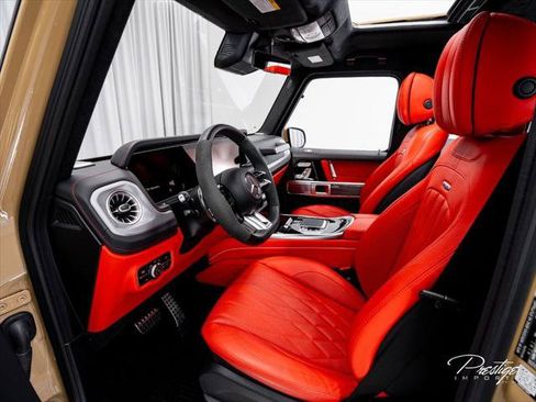 Used 2025 Mercedes-Benz G 63 AMG 4MATIC image 24