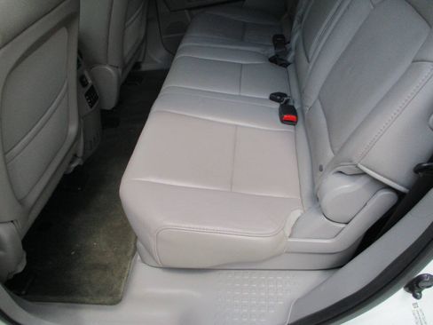 Used 2014 Honda Pilot Touring image 6