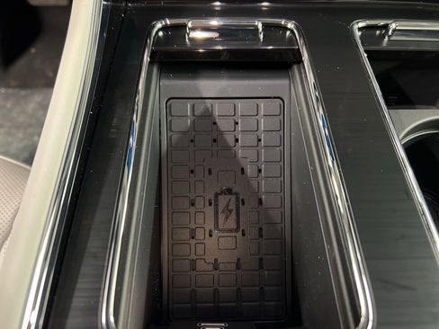 New 2026 Lincoln Aviator AWD image 16