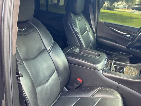 Used 2016 Cadillac Escalade ESV Platinum image 8