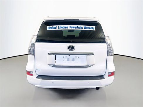 Used 2023 Lexus GX 460 Premium image 6