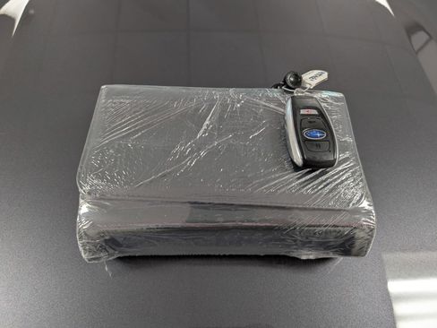 Used 2025 Subaru Outback Premium image 6