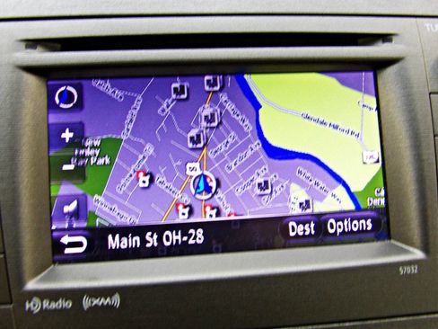 Used 2013 Toyota Prius Three FWD image 16