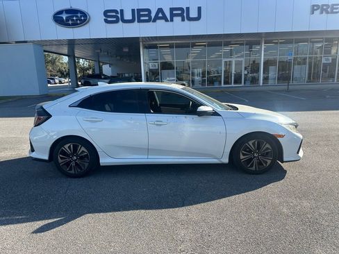 Used 2018 Honda Civic EX image 2