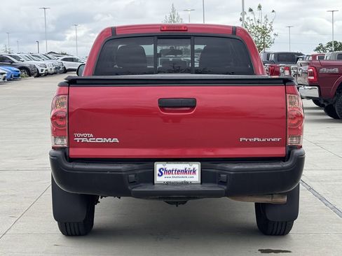 Used 2014 Toyota Tacoma PreRunner w/ Convenience Package image 5
