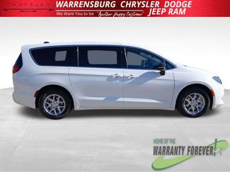 New 2026 Chrysler Voyager LX FWD video 2