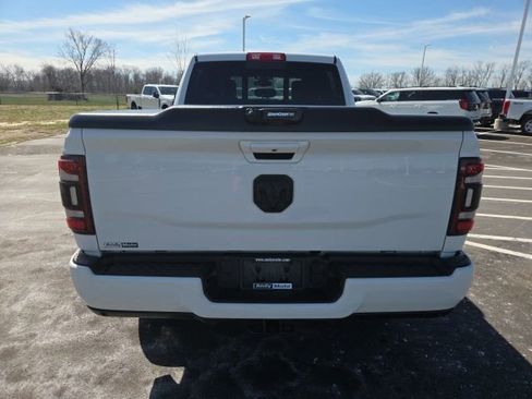 Used 2021 RAM 2500 Laramie w/ Night Edition image 9