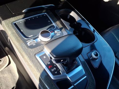 Used 2019 Audi Q7 3.0T Premium w/ Convenience Package image 15