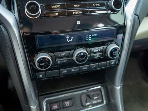 Used 2021 Subaru Ascent Limited w/ Technology Package AWD/4WD image 23