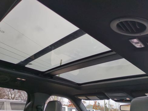 Used 2022 Ford Explorer ST w/ Equipment Group 401A image 24