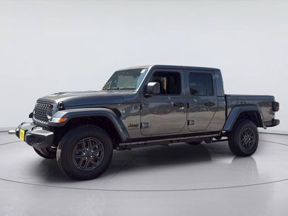 New 2025 Jeep Gladiator Sport