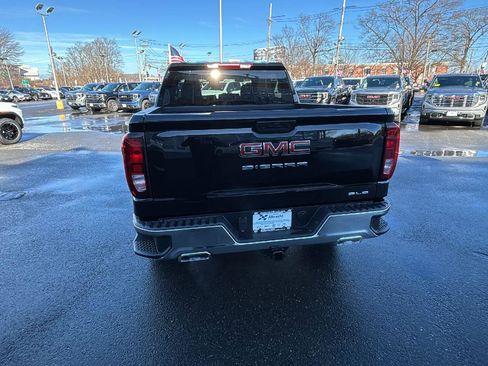 New 2026 GMC Sierra 1500 SLE image 6