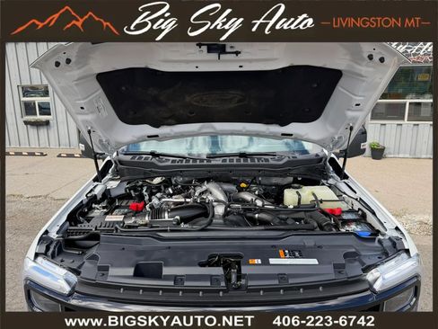 Used 2025 Ford F350 Platinum AWD/4WD image 11