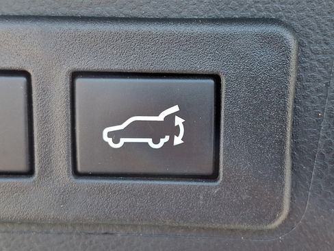 Used 2024 Subaru Outback Limited XT AWD/4WD image 32