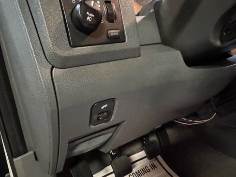 Used 2006 Dodge Ram 3500 Truck SLT w/ Light Group image 44