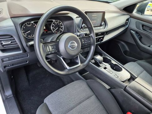 Used 2021 Nissan Rogue S FWD image 10
