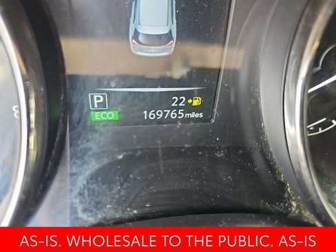 Used 2017 Nissan Rogue SV AWD/4WD image 19