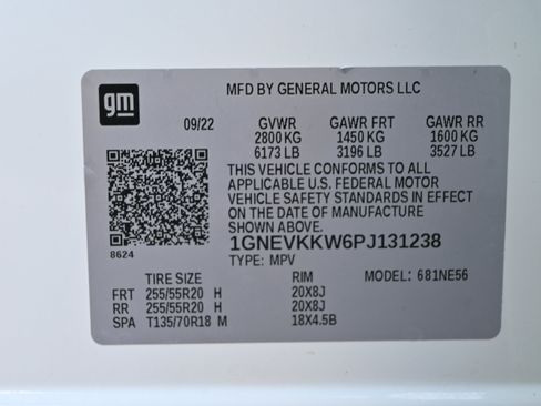 Used 2023 Chevrolet Traverse Premier image 39