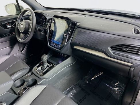 Certified 2025 Subaru Forester Limited w/ Popular Package #2 image 26