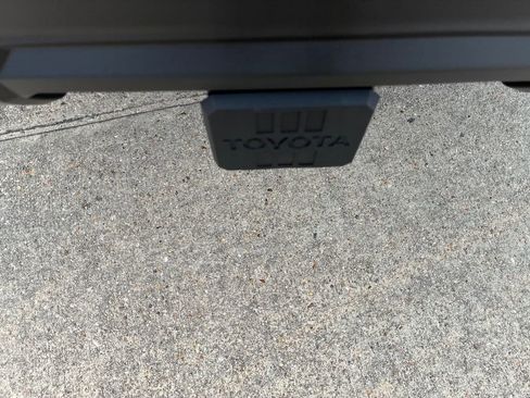 New 2026 Toyota 4Runner SR5 AWD/4WD image 45
