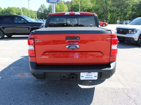 Used 2022 Ford Maverick Lariat w/ Lariat Luxury Package FWD image 7