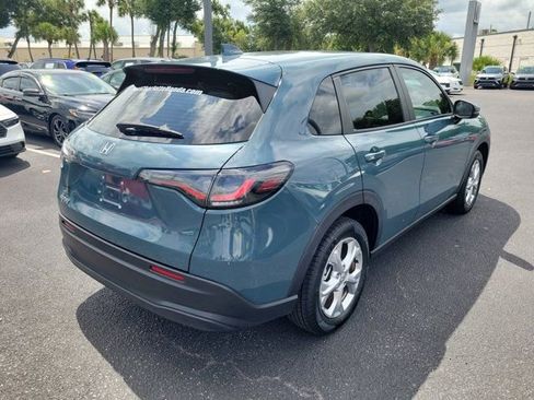 Certified 2025 Honda HR-V LX image 32